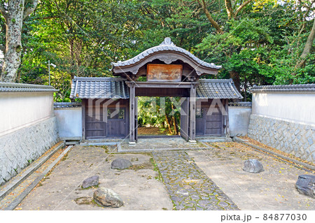 福岡県北九州市にある黄檗宗寺院福聚寺不二門 福岡県北九州市にある黄檗宗寺院福聚寺不二門 84877030