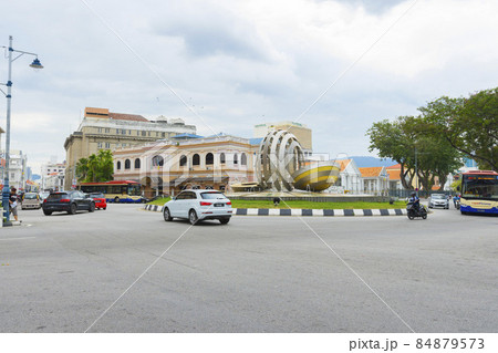 Penang, Malaysia - February 13,2019 : Jubilee Clock Tower in downtown Georgetown, Penang, Malaysia on February 13,2019. 84879573