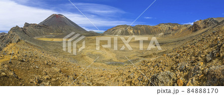 Panoramic picture of Mount Ngauruhoe in the Tongariro National Park on northern island of New Zealand in summer 84888170