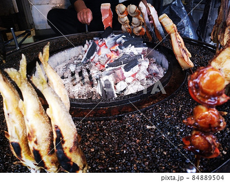 新鮮魚介炭火串焼きキッチンカー 84889504