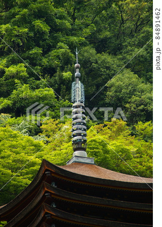 談山神社・十三重塔 談山神社・十三重塔 84891462
