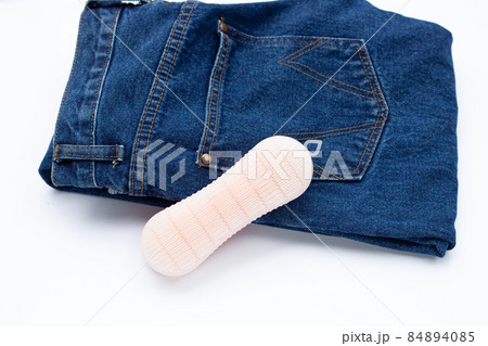 Blue jeans with cloth washing brush. Blue jeans with cloth washing brush. 84894085