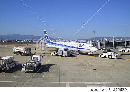 空港荷物積み込み(大阪国際空港)/大阪府豊中市蛍池西町3 空港荷物積み込み(大阪国際空港)/大阪府豊中市蛍池西町3 84896629
