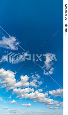 Fantastic clouds against blue sky, panorama 84898489