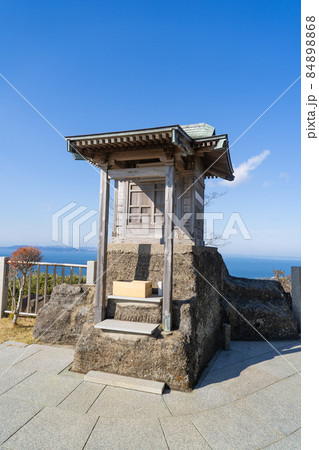 鋸山日本寺の十州一覧台にある浅間神社 84898868