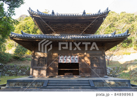 鋸山日本寺の薬師本殿 鋸山日本寺の薬師本殿 84898963