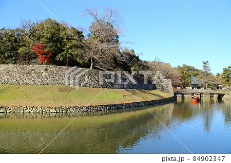 彦根城 ／ 内堀（二の丸側） 【滋賀県彦根市】 84902347