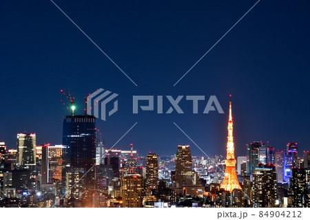 東京・都市風景　夜景 84904212