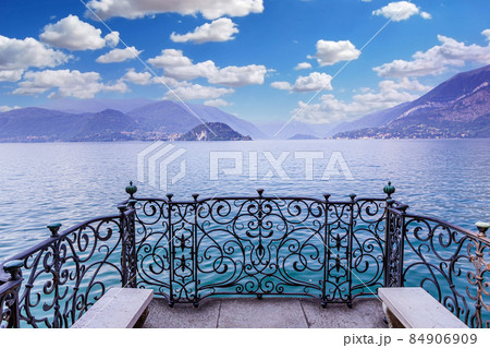 lake Como, near Bellagio, piedmonte, italy lake Como, near Bellagio, piedmonte, italy 84906909