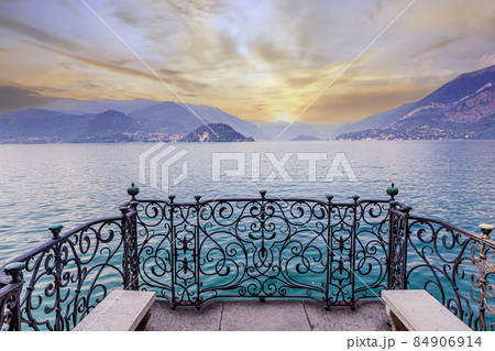 lake Como, near Bellagio, piedmonte, italy 84906914