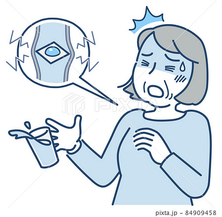 服薬の際にPTP包装シートのまま誤飲する高齢女性 服薬の際にPTP包装シートのまま誤飲する高齢女性 84909458