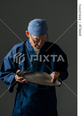 陶芸家　職人　男性　シニア 84910441
