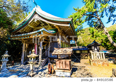 小茂田浜神社　【長崎県対馬市】 84910586