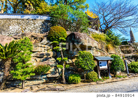 慶巌寺の摩崖仏三十三観音　【長崎県諫早市】 84910914