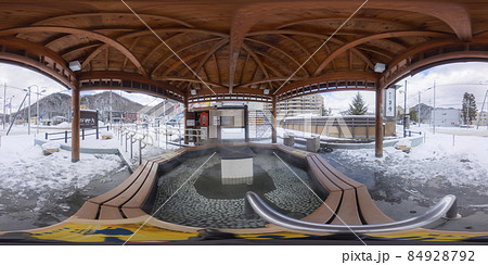 冬の定山渓温泉 足湯(360°VR素材) 冬の定山渓温泉 足湯(360°VR素材) 84928792