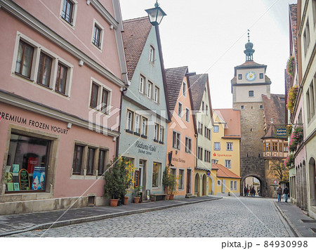 ドイツ 冬のローテンブルクの街並みの写真素材