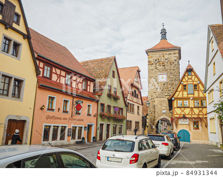 【人気店】ドイツ ローテンブルク 赤い屋根 風景写真 額縁付 A3サイズ 自然、風景
