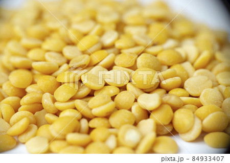Pigeon pea, Cajanus cajan, Satara, Maharashtra, India Pigeon pea, Cajanus cajan, Satara, Maharashtra, India 84933407