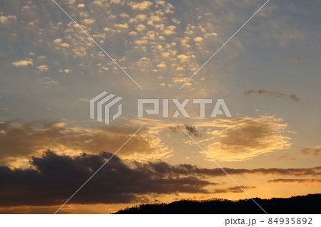 空と雲とが織りなす色紙 その2105 空と雲とが織りなす色紙 その2105 84935892