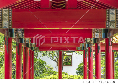 中国庭園「瀋秀園」の回廊【神奈川県・川崎市】 84936336
