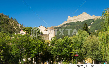 Old military stone fort from Colmars-les-Alpes in the Val d'Allos and the French Alps Old military stone fort from Colmars-les-Alpes in the Val d'Allos and the French Alps 84938762