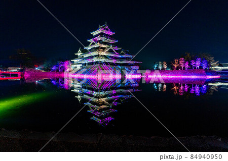 松本城のプロジェクションマッピング【長野県】 松本城のプロジェクションマッピング【長野県】 84940950