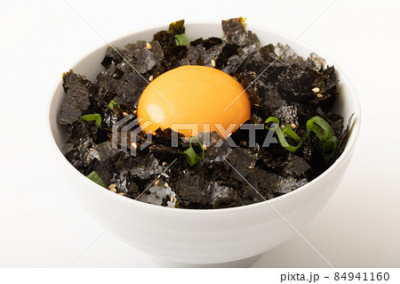 ぶっかけ丼　(もみのり　韓国のり) 84941160