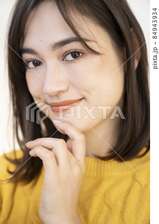 女性のビューティポートレート 84943934