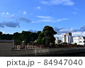 祈りが見上げる空 84947040