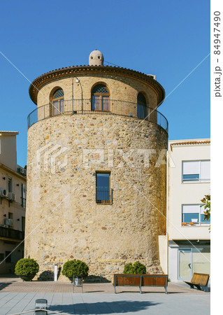 Torre del Port tower in Cambrils, Spain Torre del Port tower in Cambrils, Spain 84947490