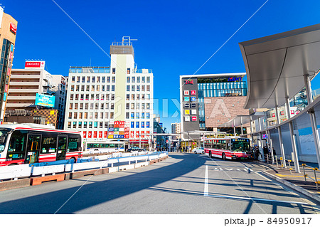 東京　調布駅　駅前風景 84950917