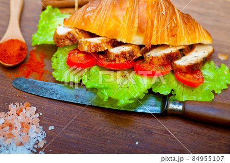 savory croissant brioche bread with chicken breast 84955107