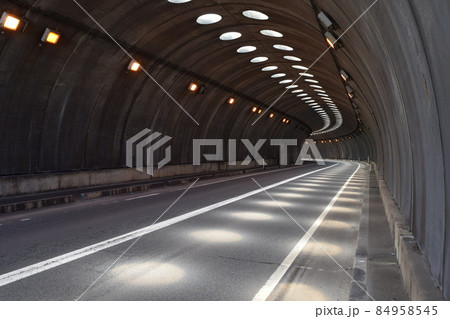 海岸道路のシェルター 海岸道路のシェルター 84958545