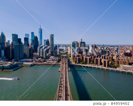 Brooklyn Bridge showing Manhattan skyline New York Brooklyn Bridge showing Manhattan skyline New York 84959402