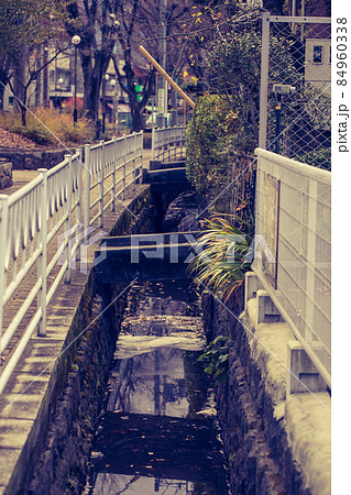 用水路のある風景 Scenery 用水路のある風景 Scenery 84960338
