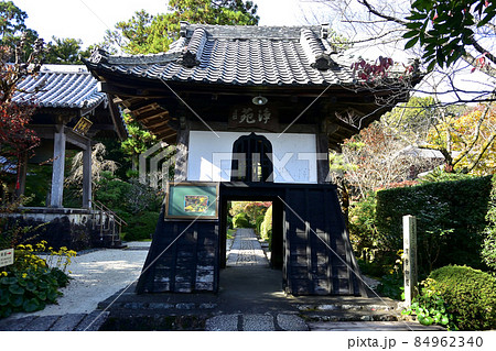 龍潭寺 東門(旧鐘楼堂) 龍潭寺 東門(旧鐘楼堂) 84962340