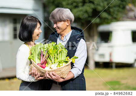 スローライフ シニア夫婦 農業 84962682