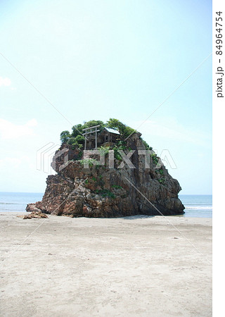 弁天島（稲佐の浜／島根県出雲市大社町） 84964754