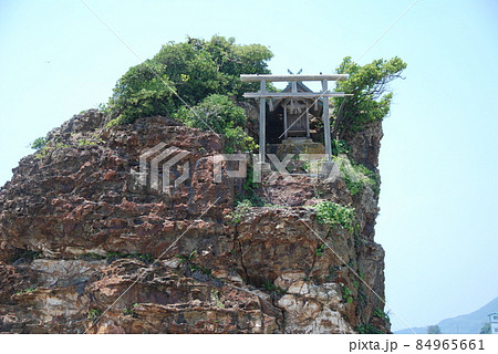弁天島（稲佐の浜／島根県出雲市大社町） 84965661