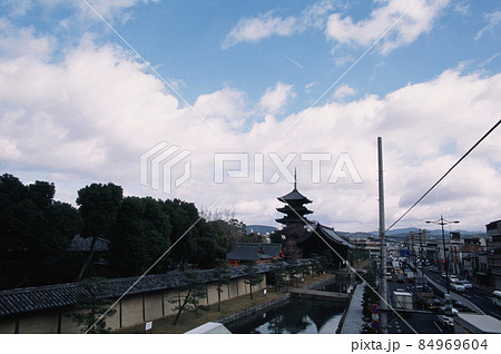 東寺(教王護国寺)の「五重塔」（京都市南区） 84969604