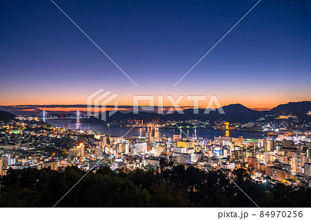 《長崎県》長崎の夜景・日本三大夜景・風頭公園 84970256