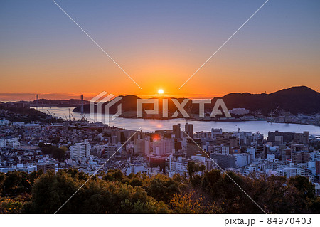 《長崎県》長崎の夕景・日本三大夜景・風頭公園 84970403