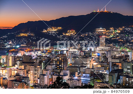 《長崎県》長崎の夜景・日本三大夜景・風頭公園 84970509