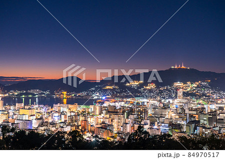 《長崎県》長崎の夜景・日本三大夜景・風頭公園 《長崎県》長崎の夜景・日本三大夜景・風頭公園 84970517
