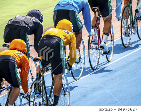 自転車競技のアップ 84975627