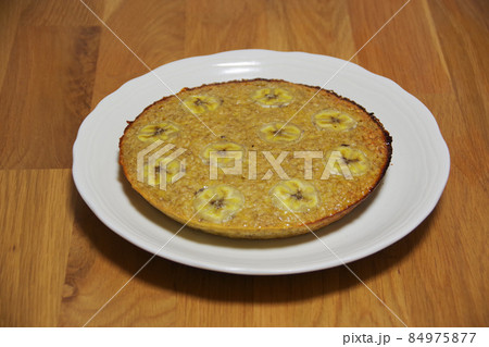オートミールバナナケーキ オートミールバナナケーキ 84975877