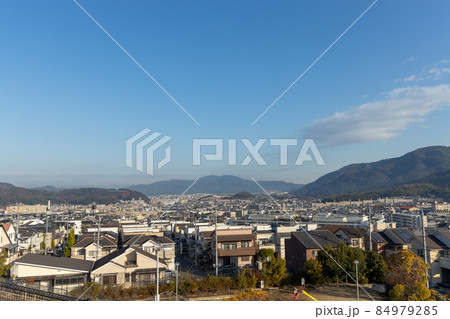 宇治市御蔵山から臨む山科方面の風景 宇治市御蔵山から臨む山科方面の風景 84979285