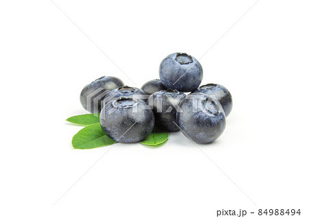 Bunch of blueberry on a white background 84988494