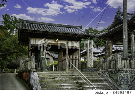 四国八十八箇所11番　藤井寺　山門　徳島県吉野川市 84993497