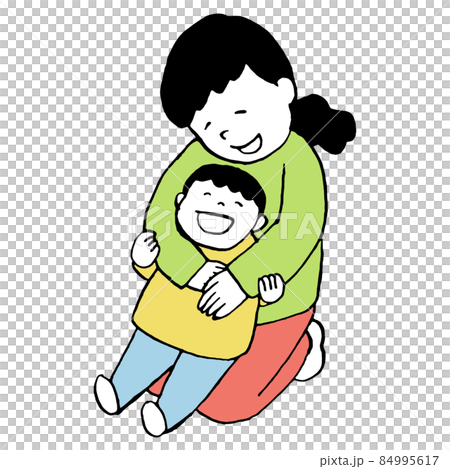 A child who can be pampered by his mother 84995617